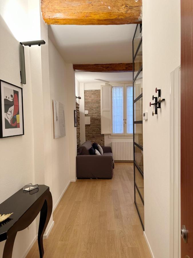 Koro'S Apartments 볼로냐 외부 사진